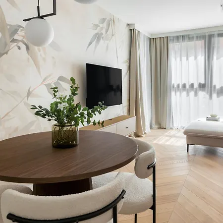 아파트 Luxury Near Cracow Tauron Arena *