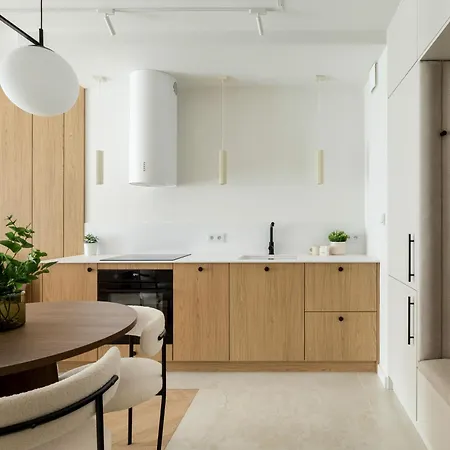 Luxury Near Cracow Tauron Arena * 크라쿠프