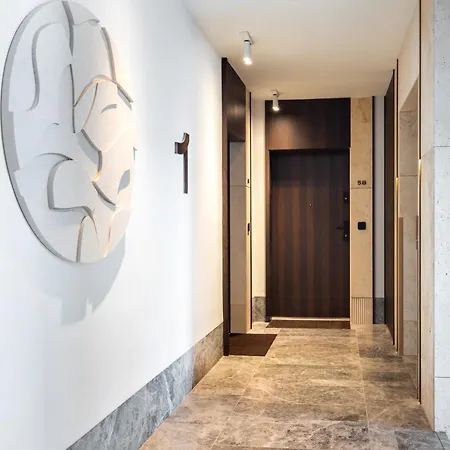 Luxury Near Cracow Tauron Arena 아파트 *