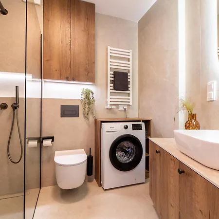 아파트 Luxury Near Cracow Tauron Arena
