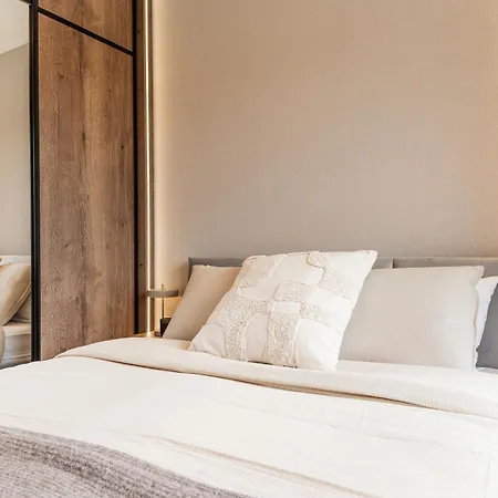 아파트 Luxury Near Cracow Tauron Arena *